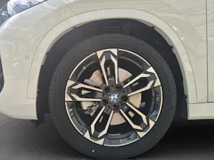 BMW X1 23d xDrive paddles