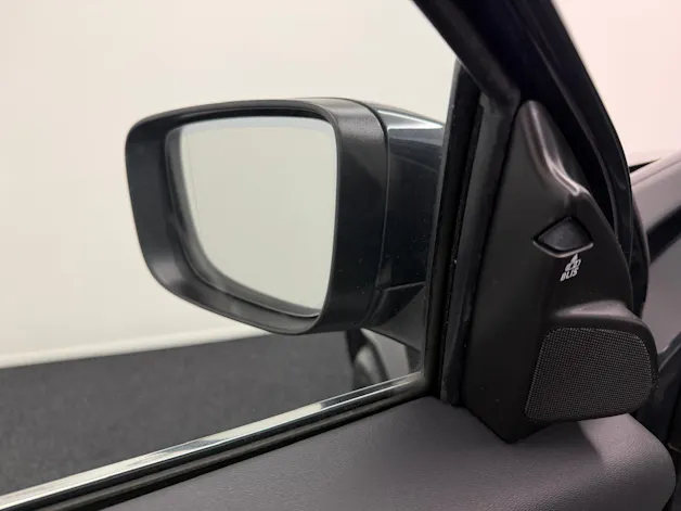 VOLVO XC60 2.4 D5 Summum AWD