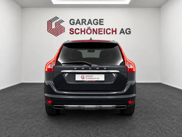 VOLVO XC60 2.4 D5 Summum AWD