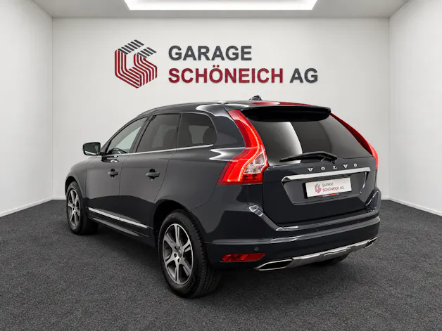 VOLVO XC60 2.4 D5 Summum AWD