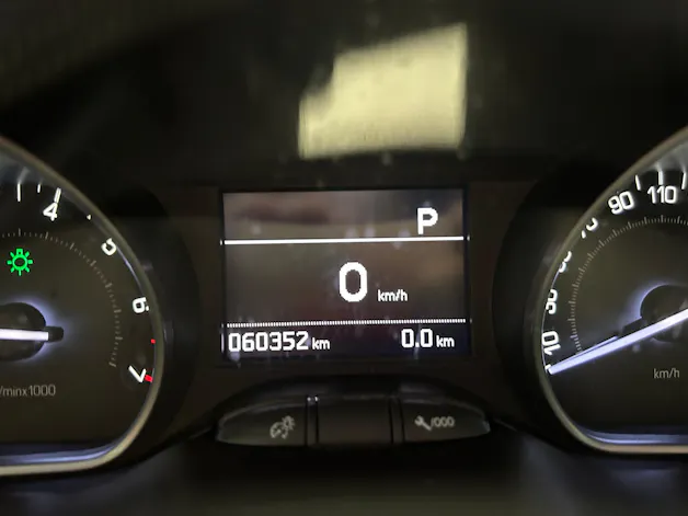PEUGEOT 208 1.2 PureTech Allure S/S AUTOMATIQUE