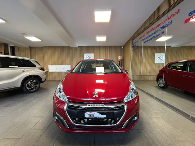 PEUGEOT 208 1.2 PureTech Allure S/S AUTOMATIQUE
