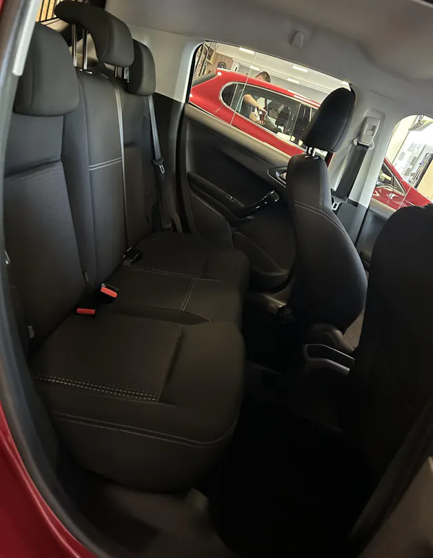 PEUGEOT 208 1.2 PureTech Allure S/S AUTOMATIQUE