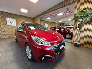 PEUGEOT 208 1.2 PureTech Allure S/S AUTOMATIQUE