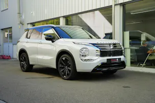 Mitsubishi Outlander 2.4 PHEV Instyle 4x4