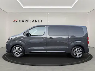 PEUGEOT Traveller Standard 2.2 BlueHDi Family Edition