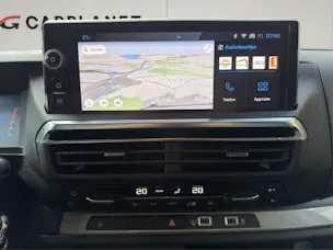 PEUGEOT Traveller Standard 2.2 BlueHDi Family Edition