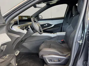 PEUGEOT 5008 1.2 Hybrid GT Exclusive