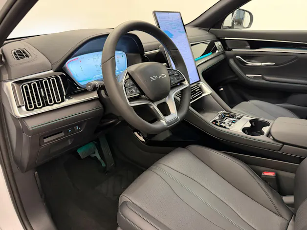 BYD Seal U DM-i Design AWD