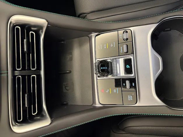BYD Seal U DM-i Design AWD