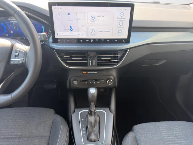 FORD Focus Station Wagon 1.0i EcoB Hybrid 155 Active X