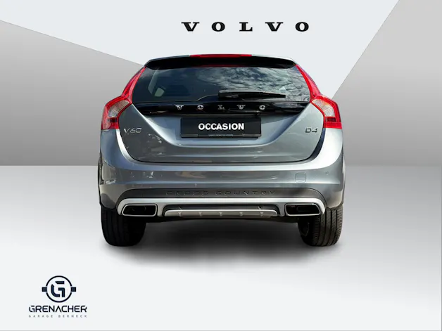 VOLVO V60 Cross Country 2.0 D4 Summum S/S