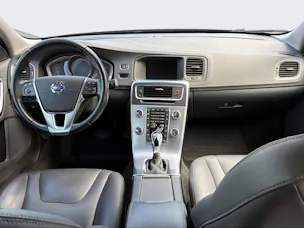 VOLVO V60 Cross Country 2.0 D4 Summum S/S