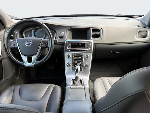VOLVO V60 Cross Country 2.0 D4 Summum S/S
