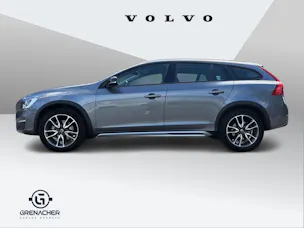 VOLVO V60 Cross Country 2.0 D4 Summum S/S