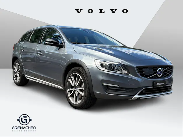VOLVO V60 Cross Country 2.0 D4 Summum S/S