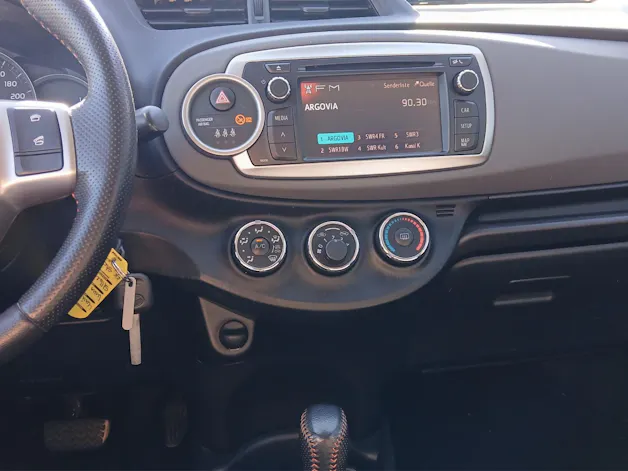 Toyota Yaris 1.33 VVT-i Style MdS