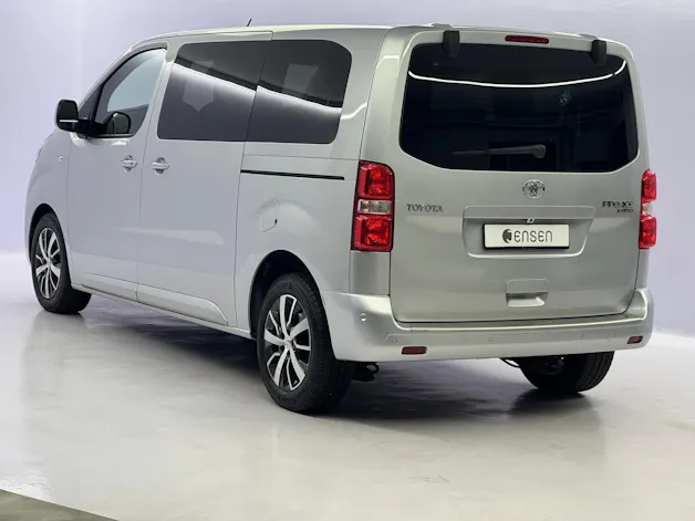 Toyota PROACE Verso L1 2.0 D Family