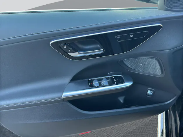 MERCEDES-BENZ C 220 d AMG Line