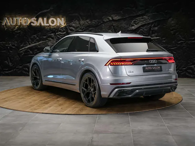 AUDI Q8 55 TFSI quattro tiptronic *22" Felgen*Panorama*B&O*Sitzbelüftung*Head-Up*