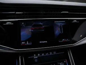 AUDI Q8 55 TFSI quattro tiptronic *22" Felgen*Panorama*B&O*Sitzbelüftung*Head-Up*