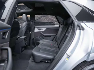 AUDI Q8 55 TFSI quattro tiptronic *22" Felgen*Panorama*B&O*Sitzbelüftung*Head-Up*