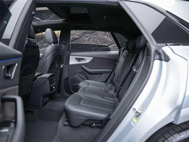 AUDI Q8 55 TFSI quattro tiptronic *22" Felgen*Panorama*B&O*Sitzbelüftung*Head-Up*