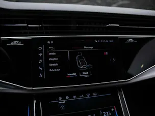 AUDI Q8 55 TFSI quattro tiptronic *22" Felgen*Panorama*B&O*Sitzbelüftung*Head-Up*