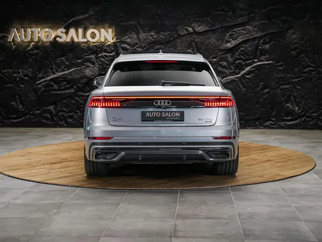 AUDI Q8 55 TFSI quattro tiptronic *22" Felgen*Panorama*B&O*Sitzbelüftung*Head-Up*