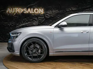 AUDI Q8 55 TFSI quattro tiptronic *22" Felgen*Panorama*B&O*Sitzbelüftung*Head-Up*