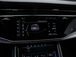 AUDI Q8 55 TFSI quattro tiptronic *22" Felgen*Panorama*B&O*Sitzbelüftung*Head-Up*