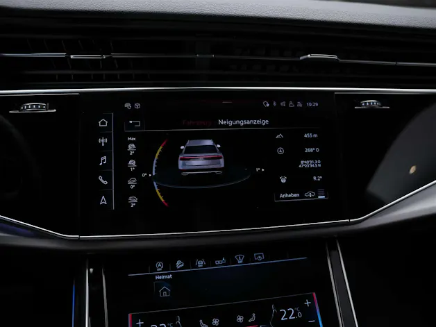 AUDI Q8 55 TFSI quattro tiptronic *22" Felgen*Panorama*B&O*Sitzbelüftung*Head-Up*