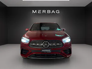 MERCEDES-BENZ GLA 250 4MATIC Swiss Star