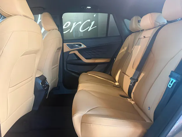 MG HS 1.5 T HEV Luxury