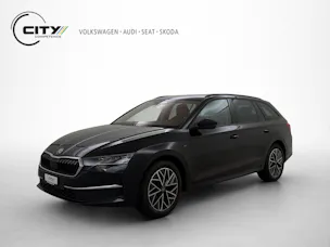 SKODA Octavia Combi 2.0 TSI Selection Tour