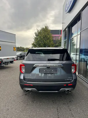 FORD Explorer 3.0 V6 Plug-in Hybrid Platinum