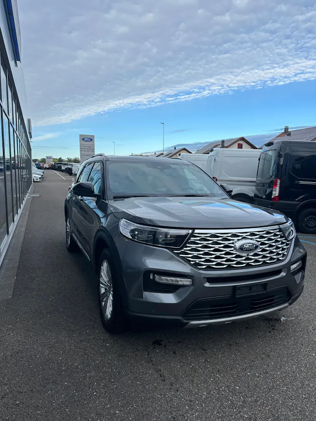 FORD Explorer 3.0 V6 Plug-in Hybrid Platinum