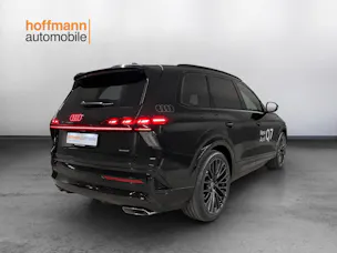AUDI Q7 SUV TDI quattro 220 kW
