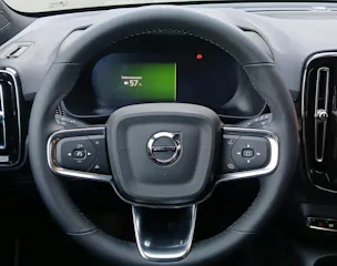 VOLVO EX40 Twin Black Edition AWD
