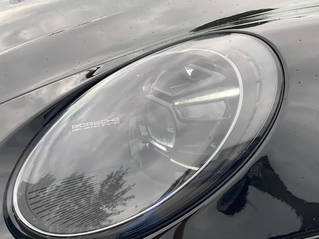 PORSCHE 911 Carrera 4 GTS Cabriolet