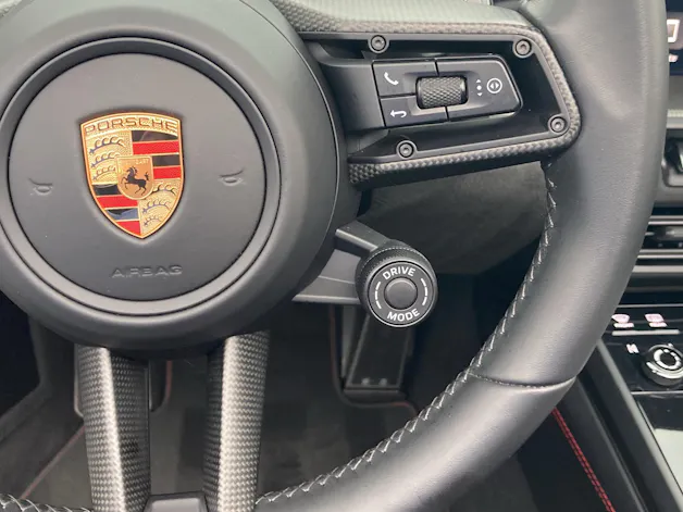 PORSCHE 911 Carrera 4 GTS Cabriolet