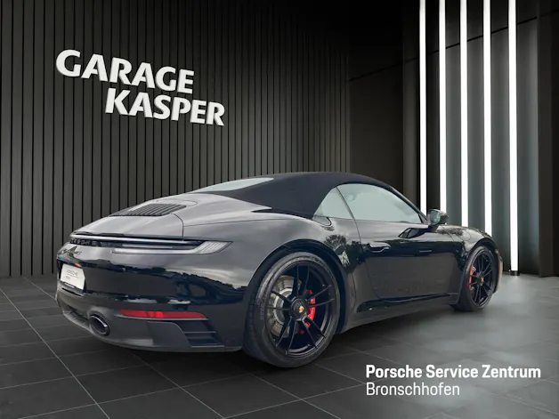 PORSCHE 911 Carrera 4 GTS Cabriolet