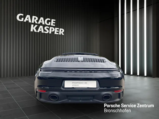 PORSCHE 911 Carrera 4 GTS Cabriolet