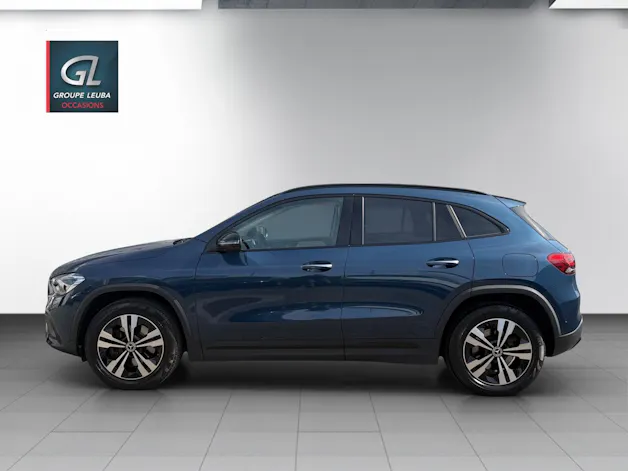 MERCEDES-BENZ GLA 250 Progressive4Matic