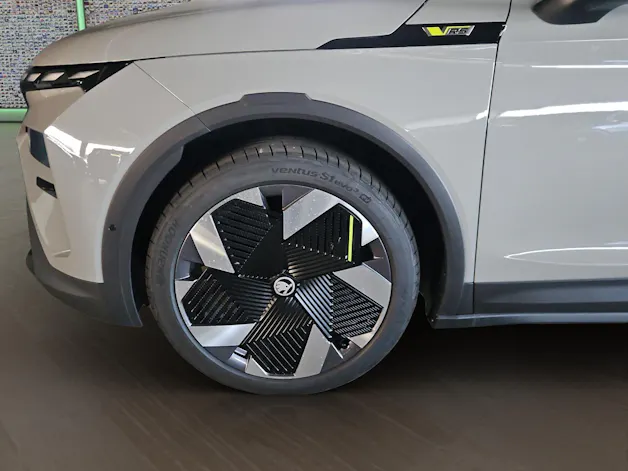 SKODA Elroq RS 4x4
