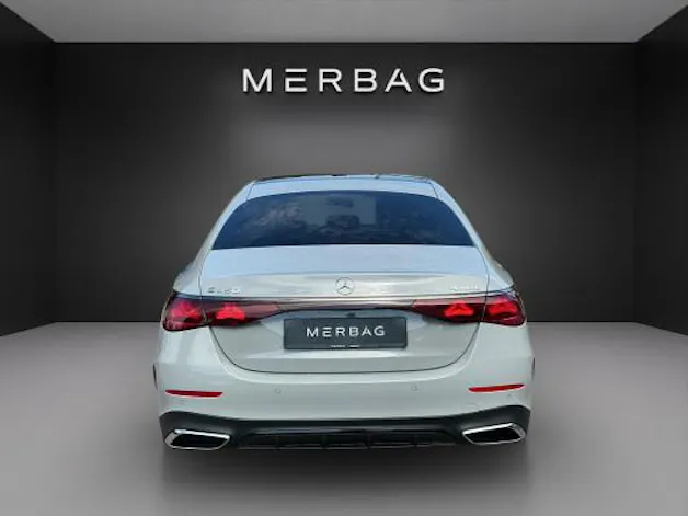 MERCEDES-BENZ E 450 9G-Tronic 4Matic