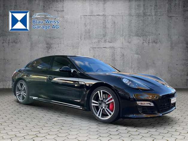 PORSCHE Panamera Turbo 4.8 PDK