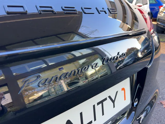 PORSCHE Panamera Turbo 4.8 PDK