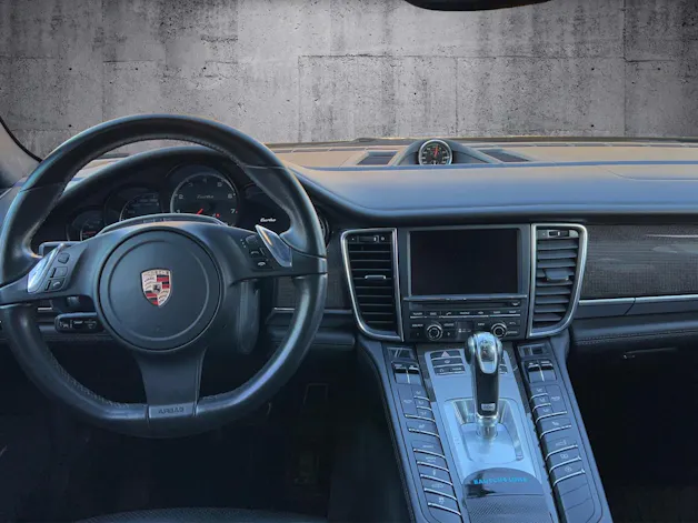 PORSCHE Panamera Turbo 4.8 PDK