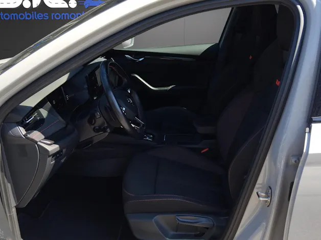 SKODA Octavia Combi 2.0 TSI DSG RS